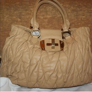 AUTH MIU MIU MATELASSE Beige Tote  HANDBAG 👜